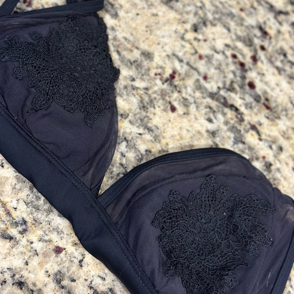 Bathing suit top